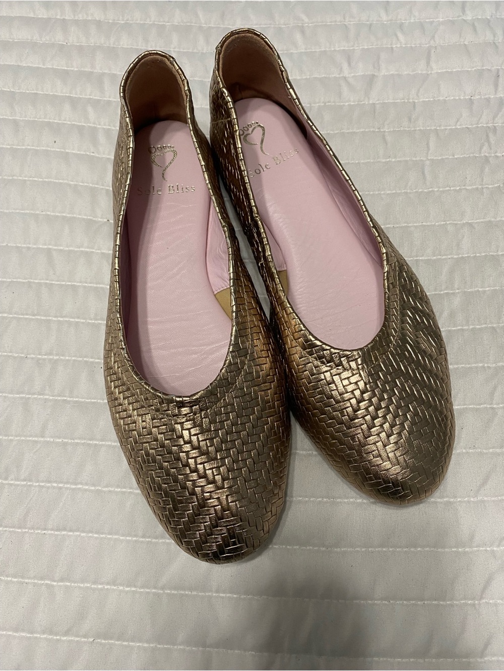 Sole Bliss Luna Gold Metallic Weave Ballet Flats Women’s Size 40